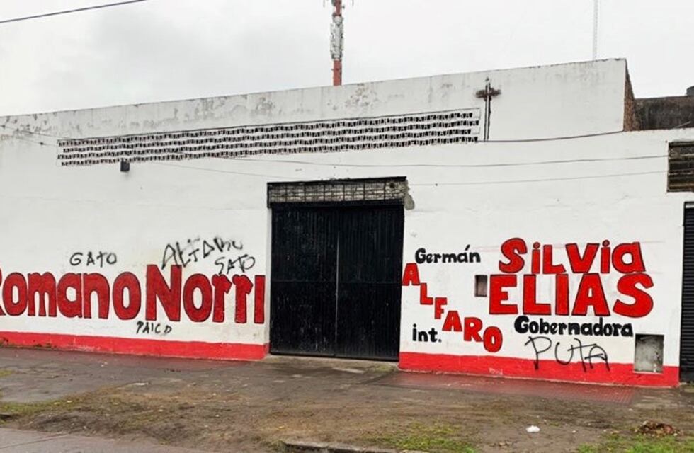 Campaña violenta: pintadas e insultos contra Alfaro y Silvia Elías