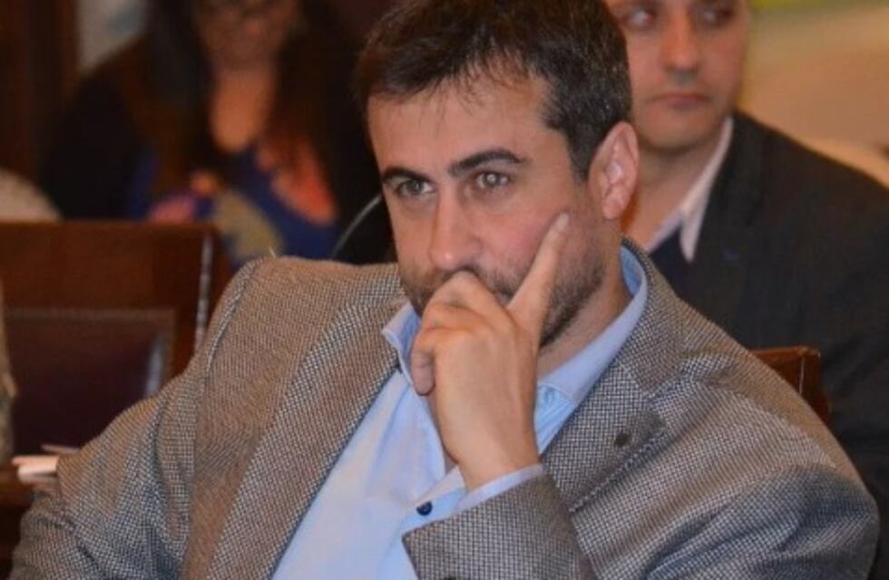 Edil Medina: HCD determino pase a comisión resolución que buscaba volviera a tomar licencia