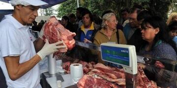 Descuentos de hasta el 15 % en comercios que solo se dediquen a carnes\u002E (imagen ilustrativa)