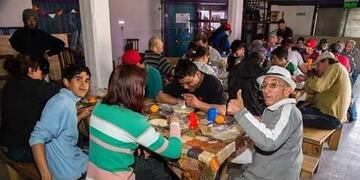 El comedor La Esperanza que funcionaba en La Quadra finalmente cerrará sus puertas el 1 de abril, por la crisis económica\u002E