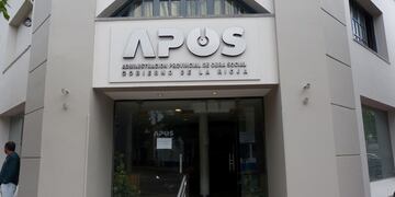 APOS