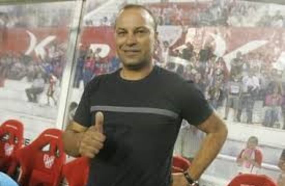 Miliki Jiménez: "Un goleador como Vegetti es para pelear el ascenso y estamos peleando abajo"