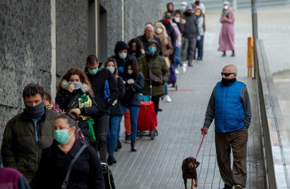 Avanza el coronavirus en España: murieron 769 personas en un día y se acerca a los 5000 infectados