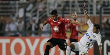 Maximiliano Meza rechazó una millonaria oferta y seguirá en Independiente\u002E Foto: EFE\u002E
