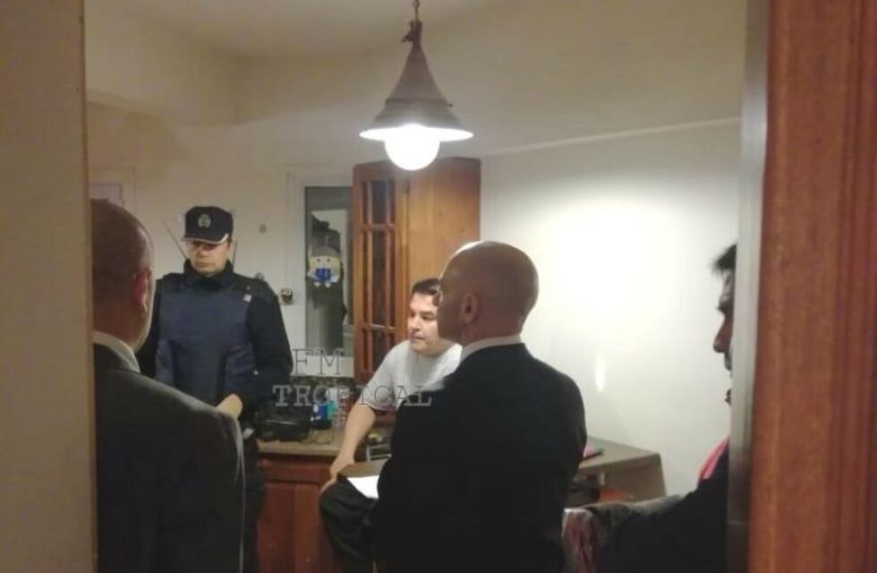 Ex funcionarios de Das Neves detenidos y allanamiento a la casa de la familia