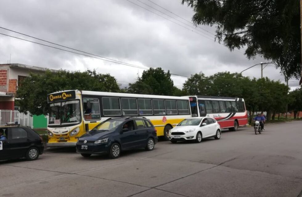 Colectivero murió por Covid-19 en Jujuy y la UTA inició un paro