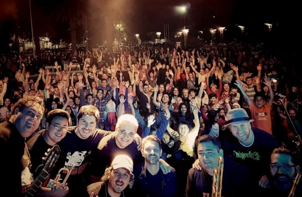 El líder de Algarroba.com se disculpó por la guitarreada que armó un integrante del grupo