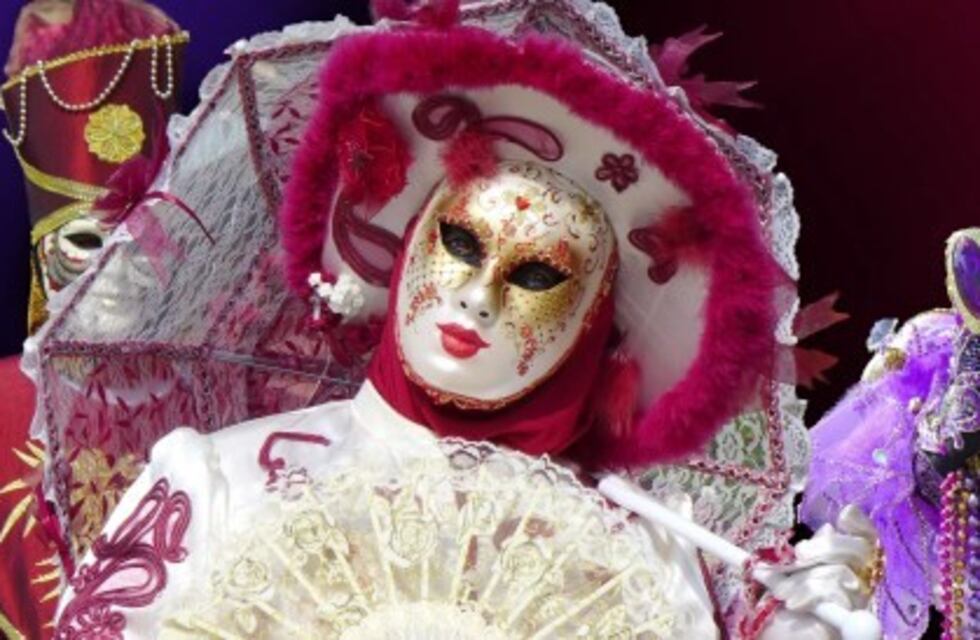 Se viene el carnaval veneciano en Colonia Caroya
