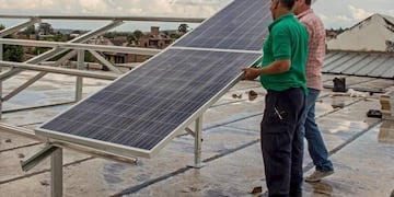 Paneles solares en escuelas de Jujuy