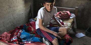 El sueño del menor santiagueño de la cama para él solo