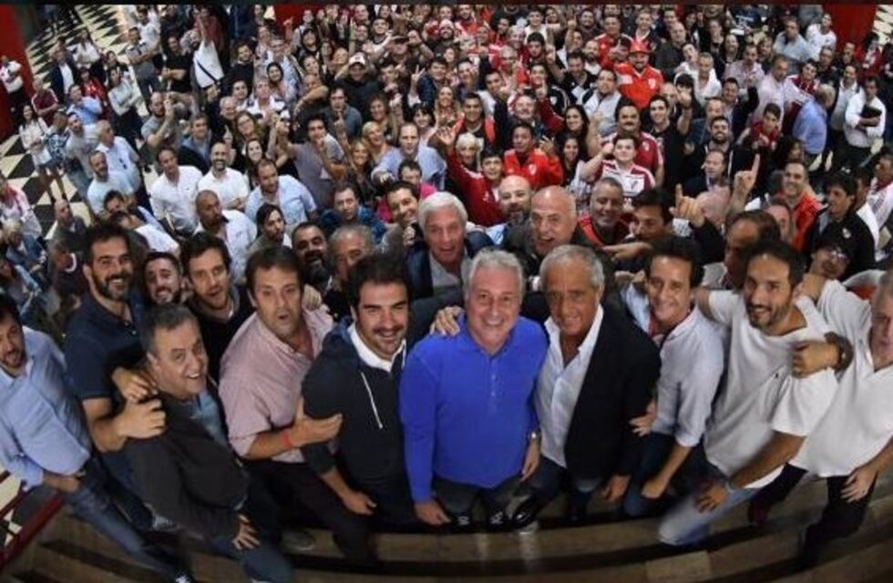 D'Onofrio logró la reelección con una aplastante victoria