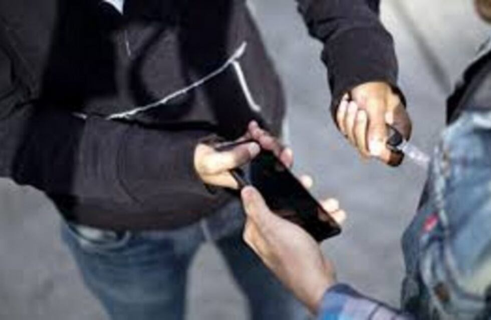 Lo apuñalaron porque no se dejó robar el celular