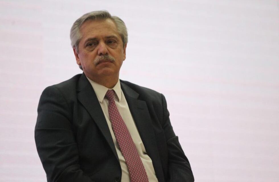 Alberto Fernández cuestionó a Mauricio Macri por apelar a San Martín: "Nada heroico hizo usted"