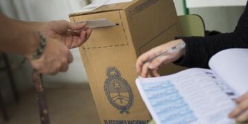 Comienzan a definirse los candidatos en Tucumán\u002E (Web)