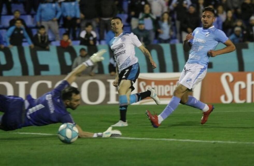 Ricardo Noir y un festejo contenido en Belgrano: "Todavía no ganamos nada"