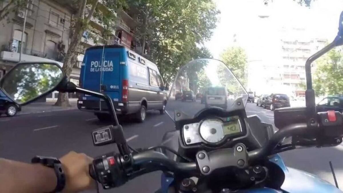 Espectacular persecución policial