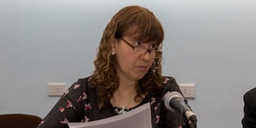 Legisladora Mónica Urquiza