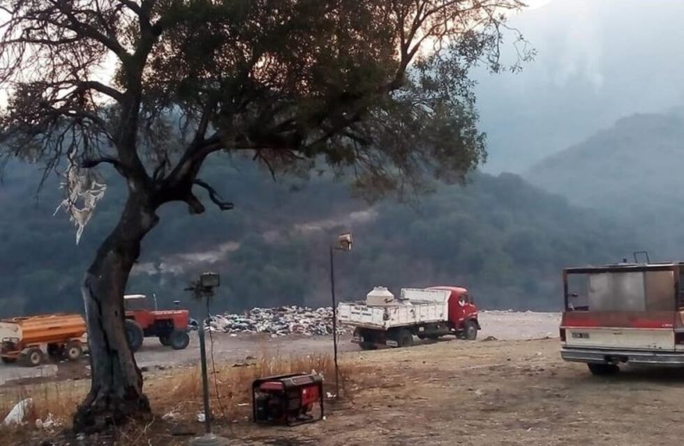 "El fuego se encuentra en cercanías de nuestra localidad", anuncian desde la Comuna de Casa Grande