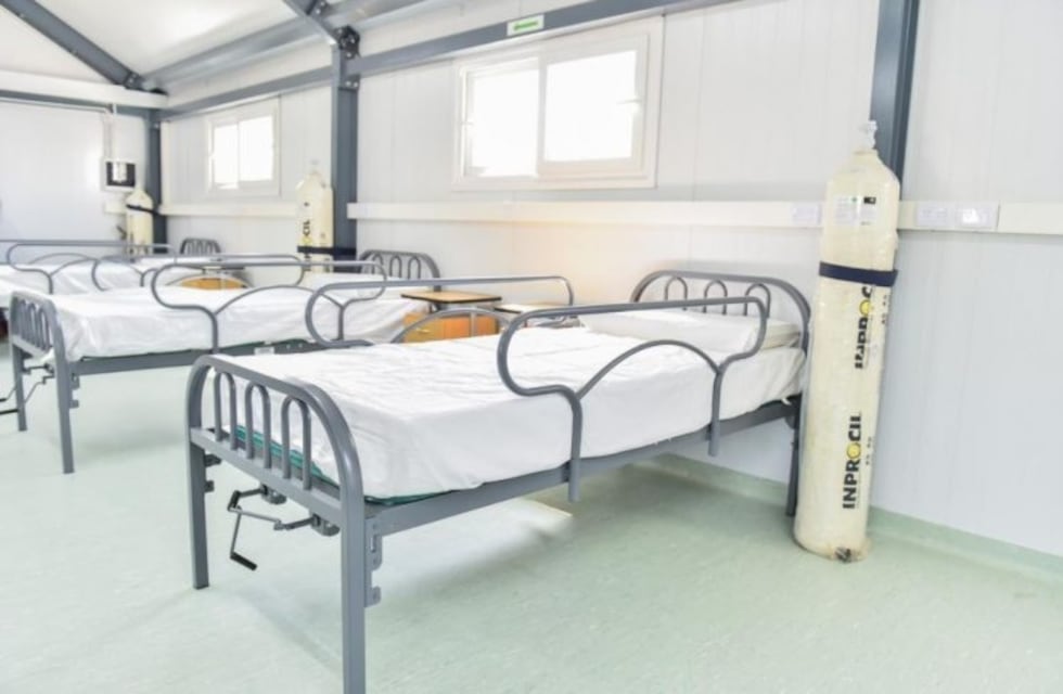 Se instalaron 70 camas con tubo de oxígeno y máscaras de reservorio individuales en La Rioja