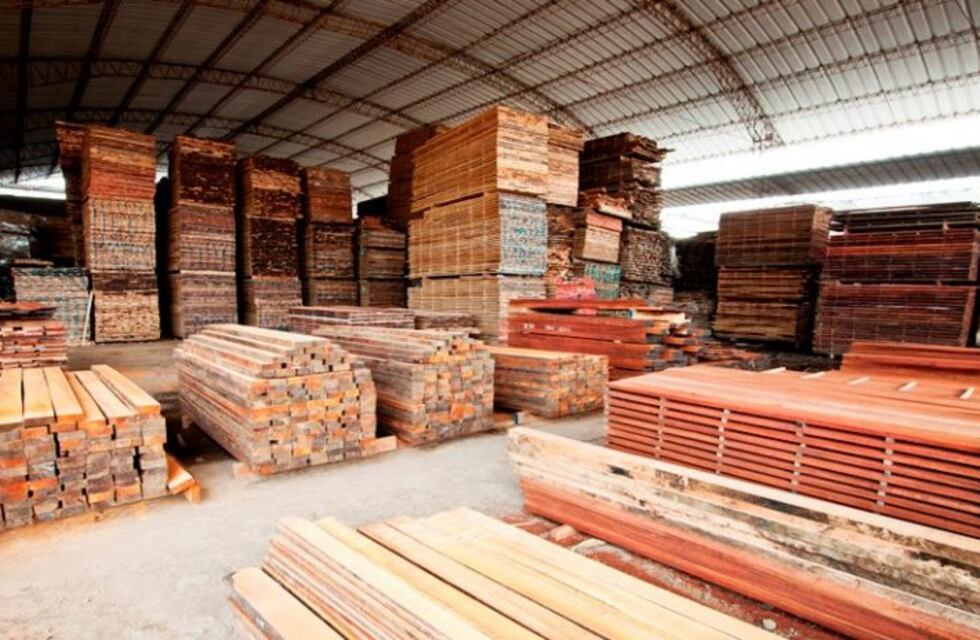 Los madereros acordaron un ajuste del 28 % en cuatro tramos