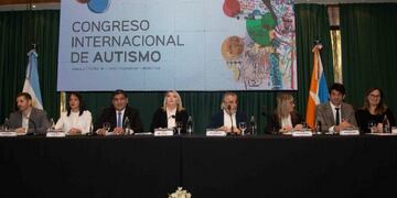 CONGRESO INTERNACIONAL DE AUTISMO EN USHUAIA