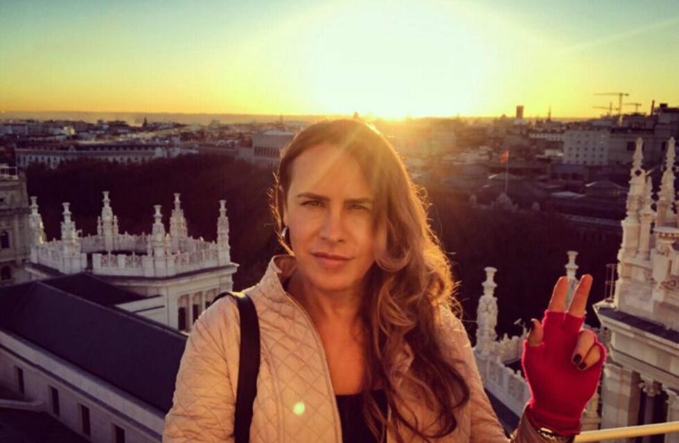 Fue galán de telenovela, ahora se llama Karla Sofía y se enfrenta con la prensa