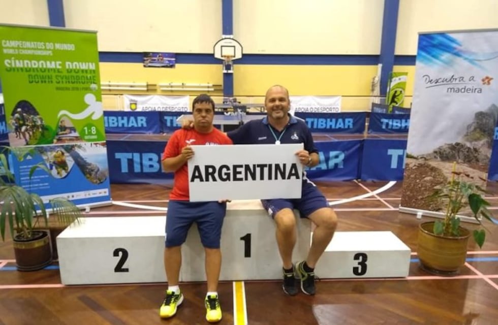 Orgullo nicoleño: Castet Lamelas se quedó con el oro en el Mundial de Tenis de Mesa