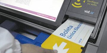 Voto electrónico en La Falda