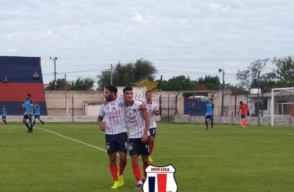 Ganó Las Palmas y da pelea en el Torneo Regional Amateur