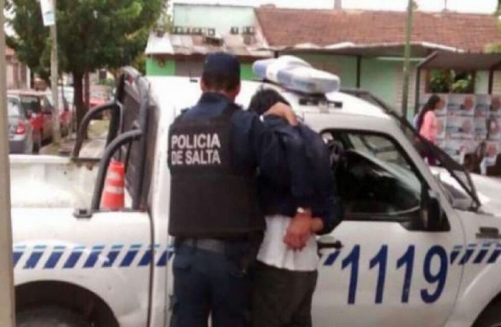 Piden juicio para cuatro policías por vejaciones agravadas