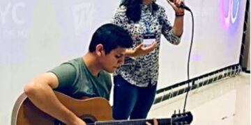 Andrea Velázquez finalista del certamen de cantantes en Iguazú\u002E (La Voz)