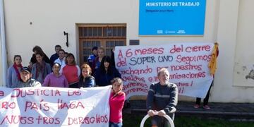 Manifestantes de Super Uno (Gentileza)