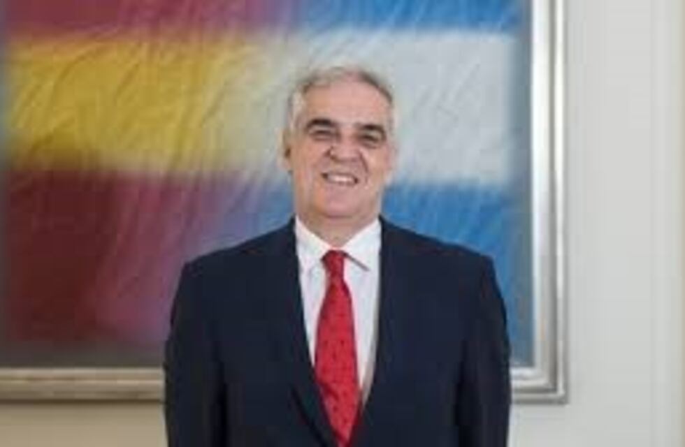 El Embajador de España visitó Punta Alta