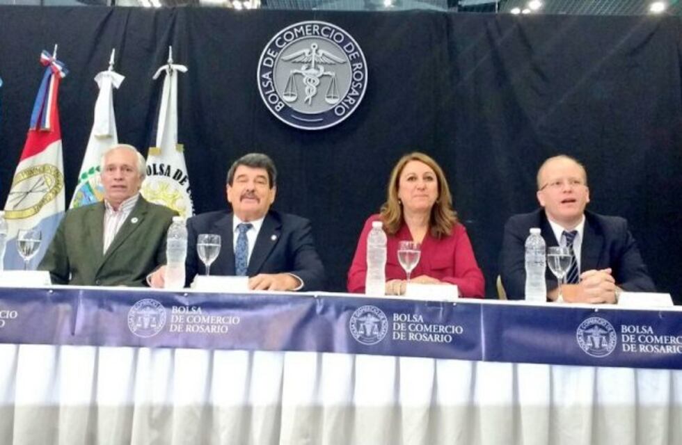 Remataron el primer lote de soja de la cosecha 2016/2017 en la Bolsa de Comercio