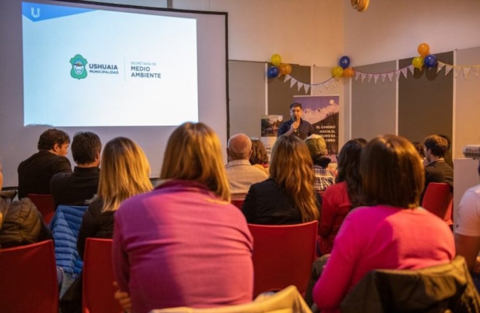 Jornada ambiental: Ushuaia debatió sobre plásticos de un solo uso y descartables