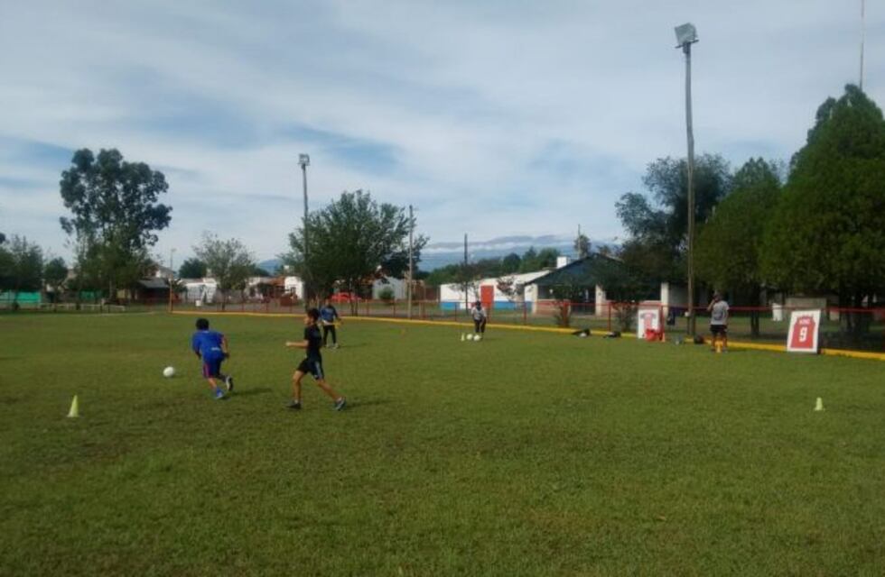 ¡Arrancaron las Escuelas de Fútbol de Verano en Salta!