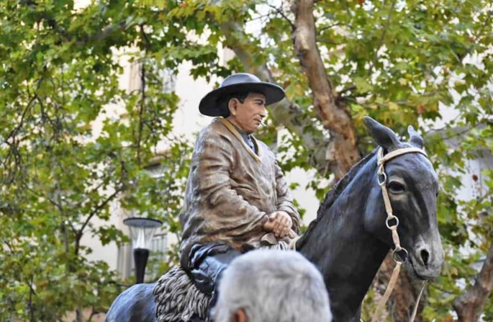 Plazoleta en honor al Cura Brochero