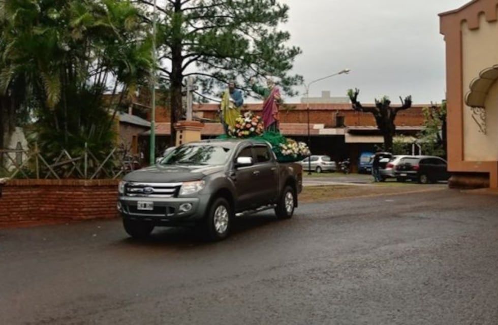 Apóstoles homenajeó a sus patronos San Pedro y San Pablo