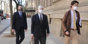 Carlos Rosenkratz llegando a tribunales\u002E (Foto: Rolando Andrade/Clarín)