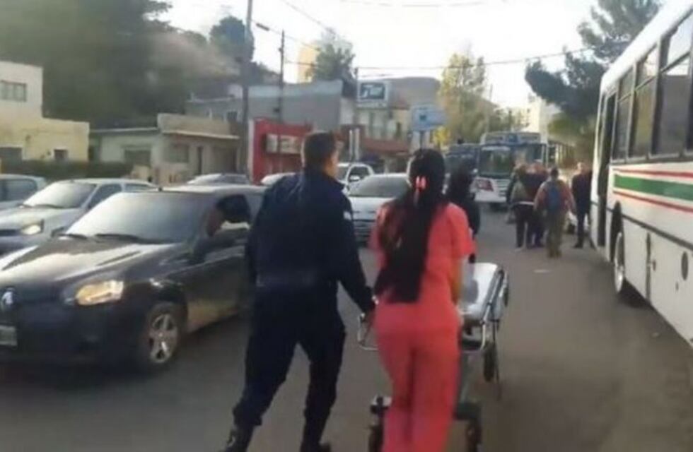 Una vez más, bloquearon el ingreso a la guardia del Hospital Regional