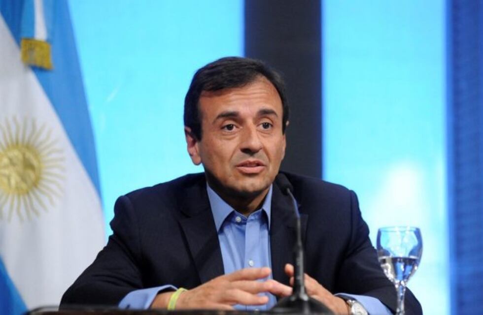 Quintana: "La Argentina no recurrió al FMI para cumplir una receta"