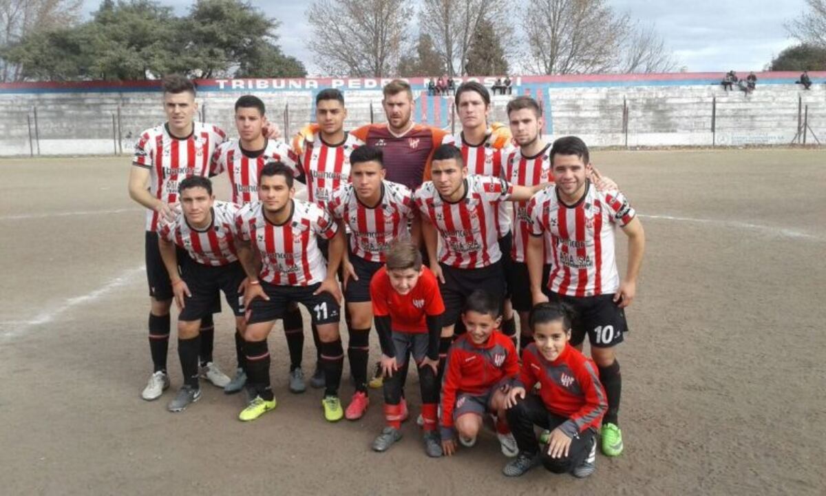 Triunfazo de La Gloria en Las Flores ante un animador del torneo: San Lorenzo\u002E