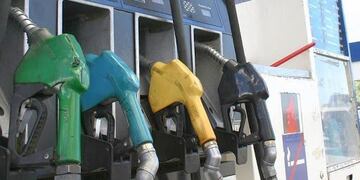 Un 50% de las estaciones de servicio de Mendoza sólo atienden de día,