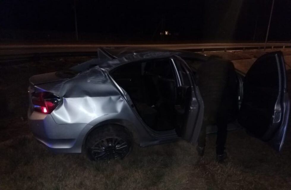 Se quedó dormido mientras conducía y se salvó de una tragedia