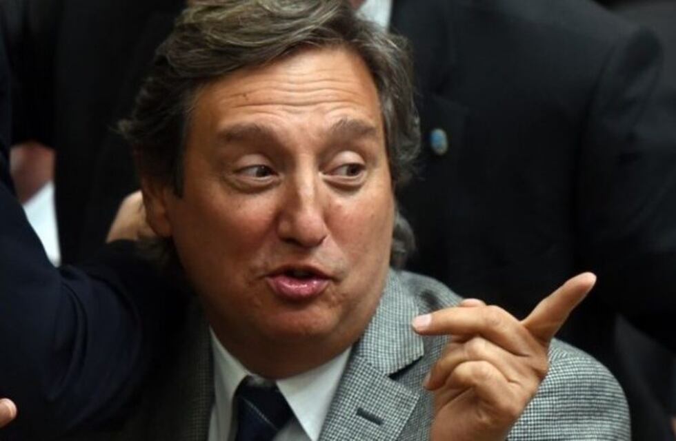 Emir Félix se despegó de la modificación de la 7.722