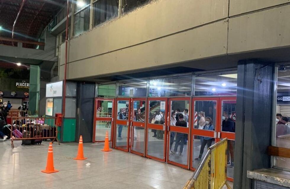 Quejas de cordobeses repatriados que tuvieron que esperar más de seis horas en la terminal