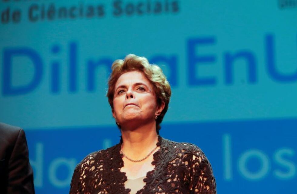 Rousseff calificó como "absurda" la condena a Lula y dice que "hiere a la democracia"