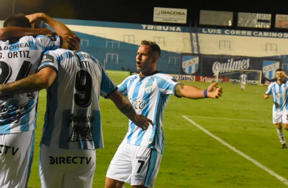 Atlético Tucumán  no pudo sostenerlo y Patronato se lo empató en El Monumental