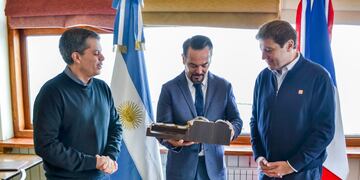El Embajador de la República Francesa visitó Tierra del Fuego