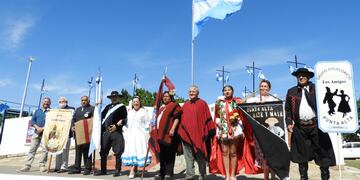 Acto por el 34° aniversario del Monumento a las Provincias.